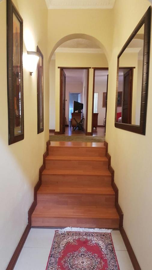 Lily White Guest House Centurion Bagian luar foto