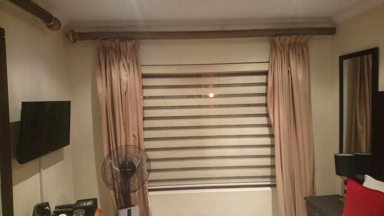 Lily White Guest House Centurion Bagian luar foto